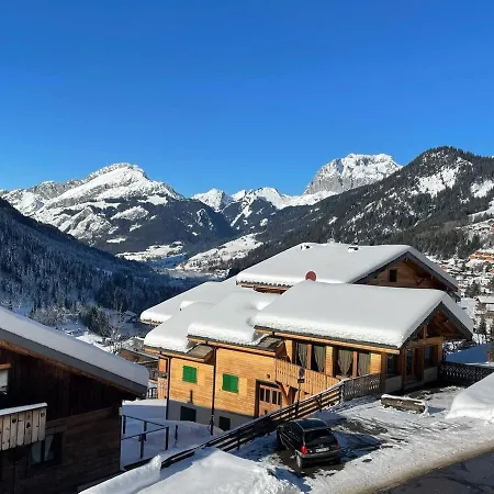 Confortable A 200m Du Centre Avec Multi Pass Ete A 3€/jour, Parking Et Balcon Expose Sud - Fr-1-693-66 Apartment Chatel