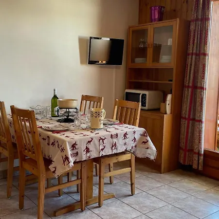 Appartamento Confortable Au Centre De Avec Parking - Fr-1-693-66 Châtel